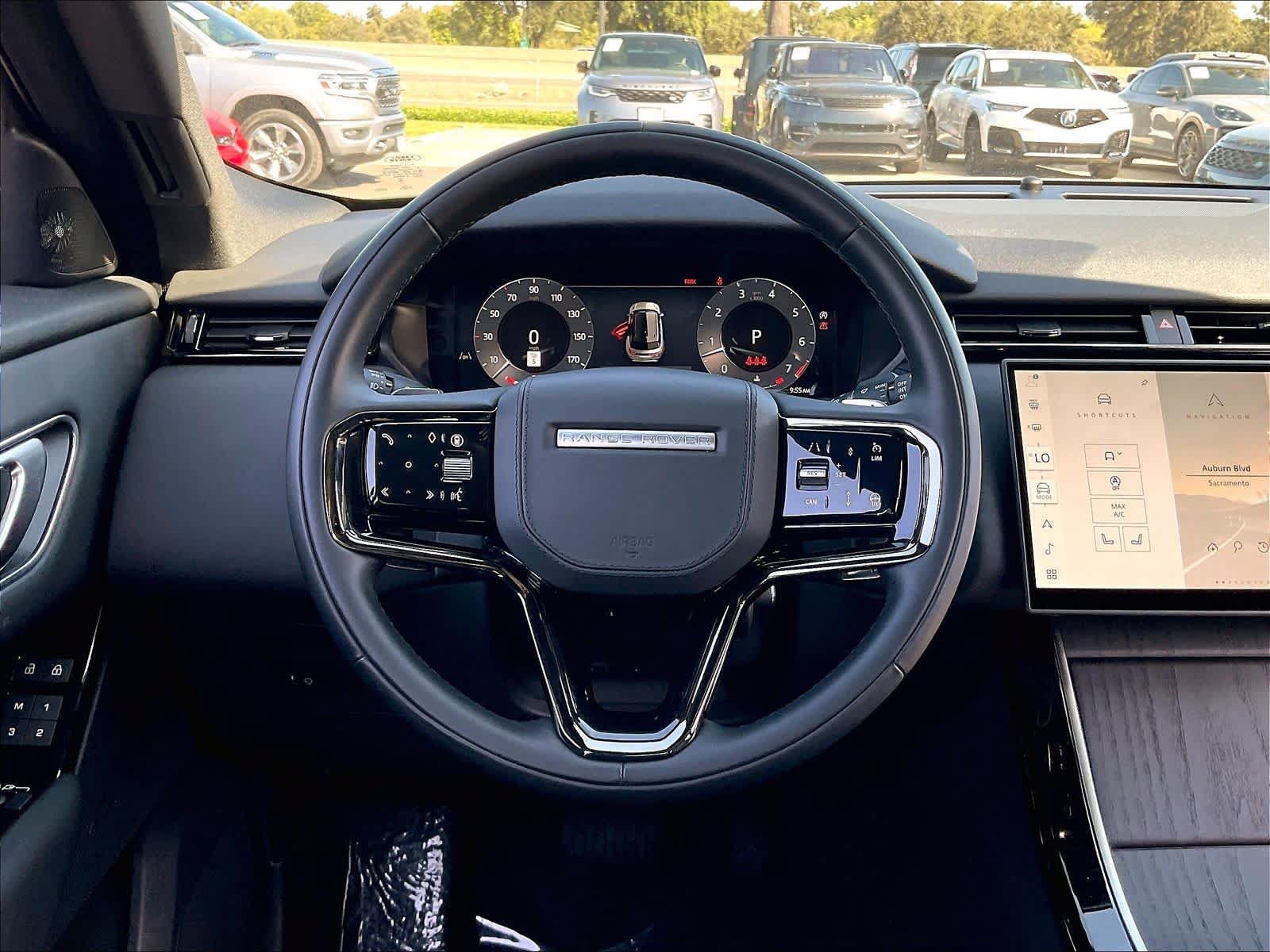 Used 2026 Land Rover Range Rover Velar S AWD/4WD image 7