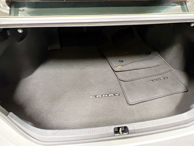 Used 2021 Toyota Camry XSE w/ Carpet Mat Package (TMS) image 28