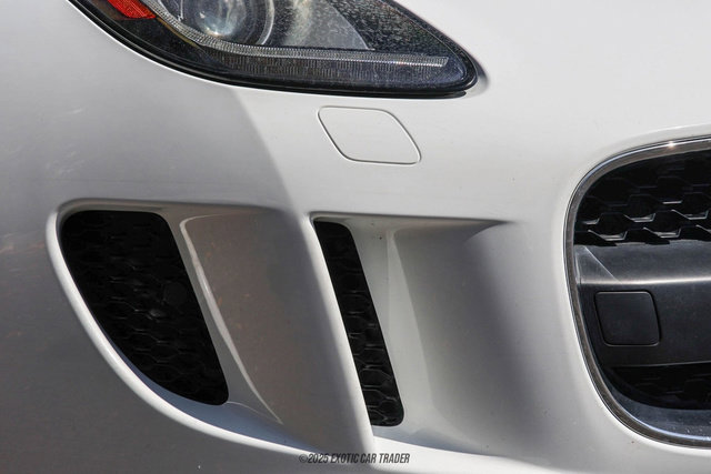 Used 2017 Jaguar F-TYPE Convertible image 57