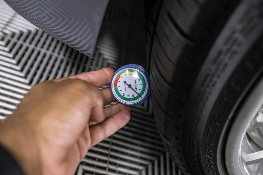 Used 2018 Rolls-Royce Phantom Sedan image 81