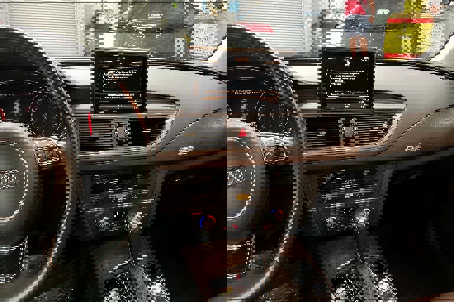 Used 2016 Audi A7 3.0T Premium Plus w/ 20" Wheel & Tire Package image 9