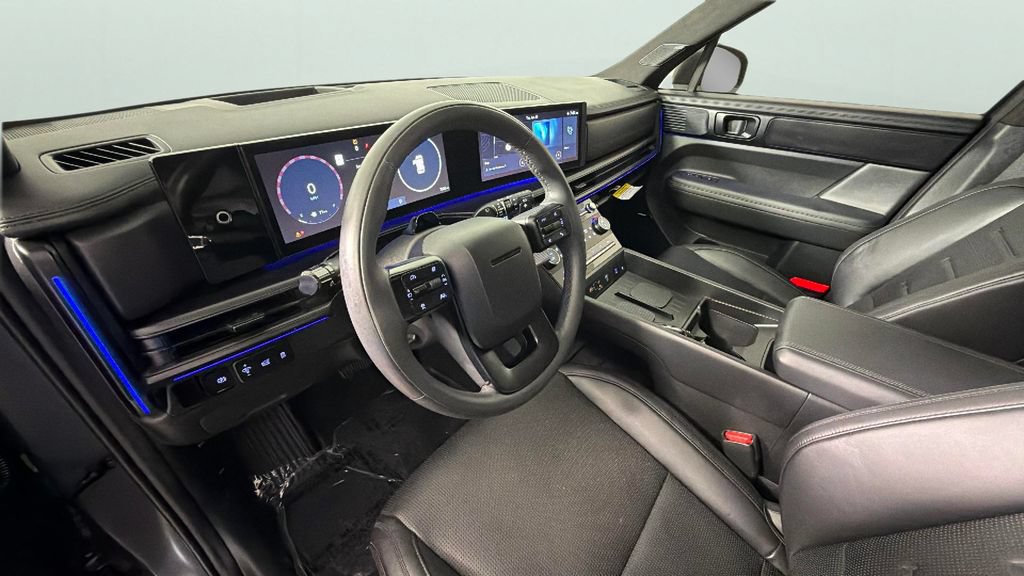 Used 2024 Hyundai Santa Fe Calligraphy FWD image 18