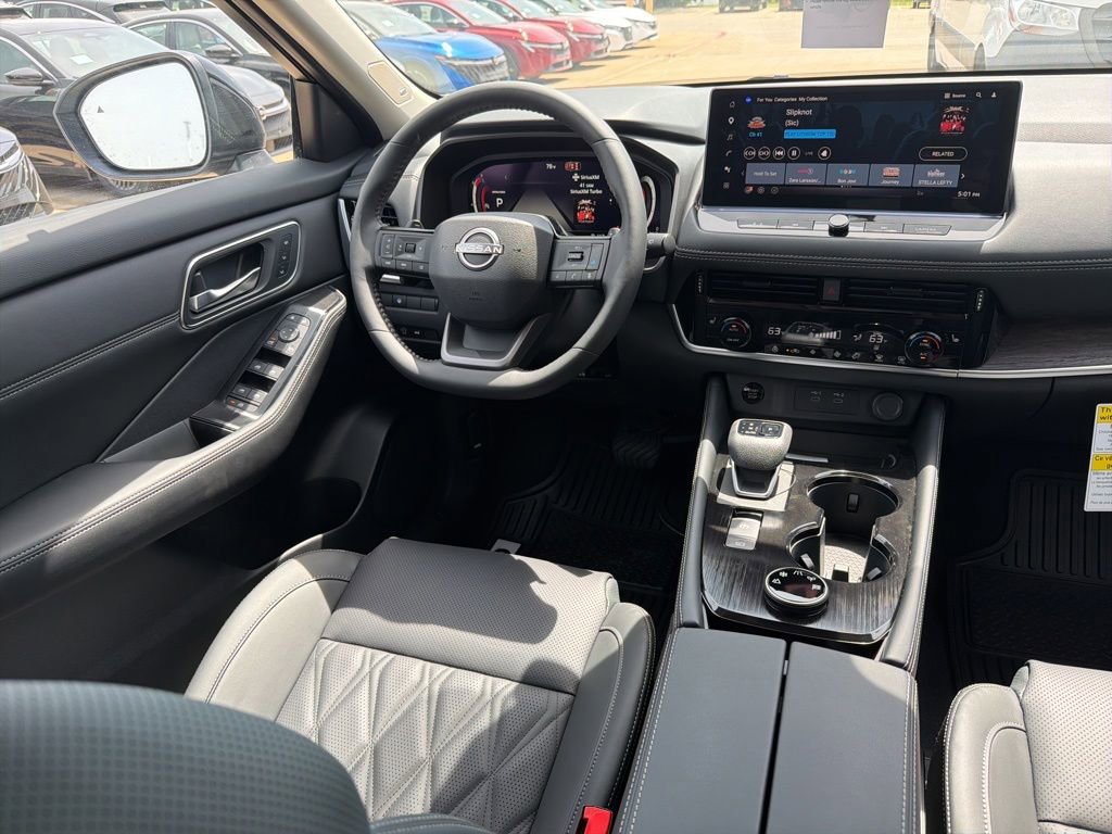 New 2026 Nissan Rogue Platinum AWD/4WD image 21