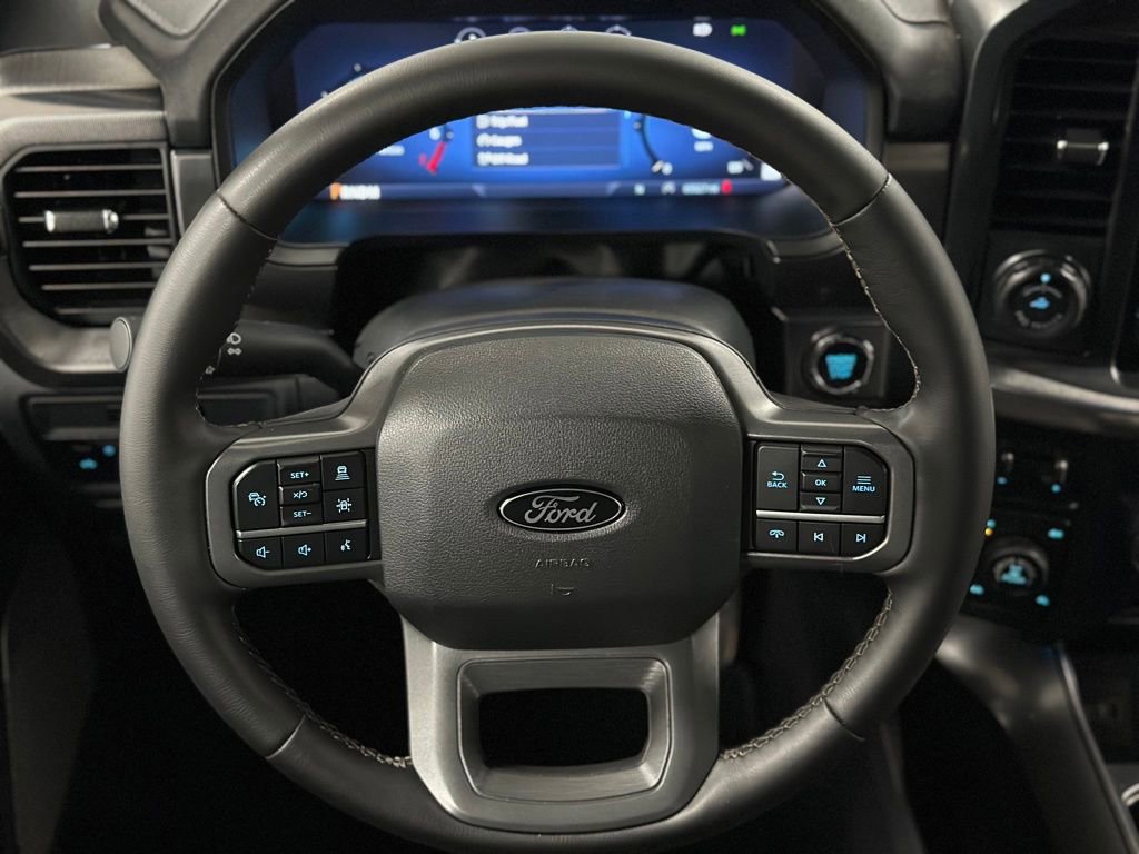 Used 2025 Ford F150 Lariat AWD/4WD image 3