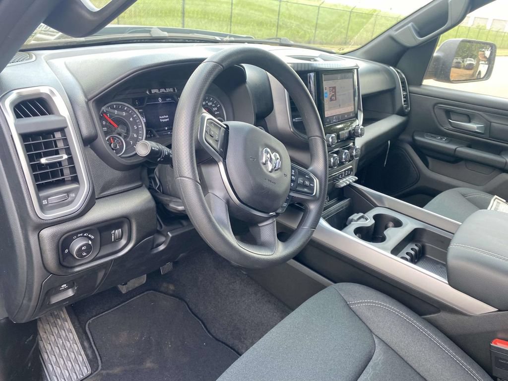 New 2026 RAM 1500 Express AWD/4WD image 18