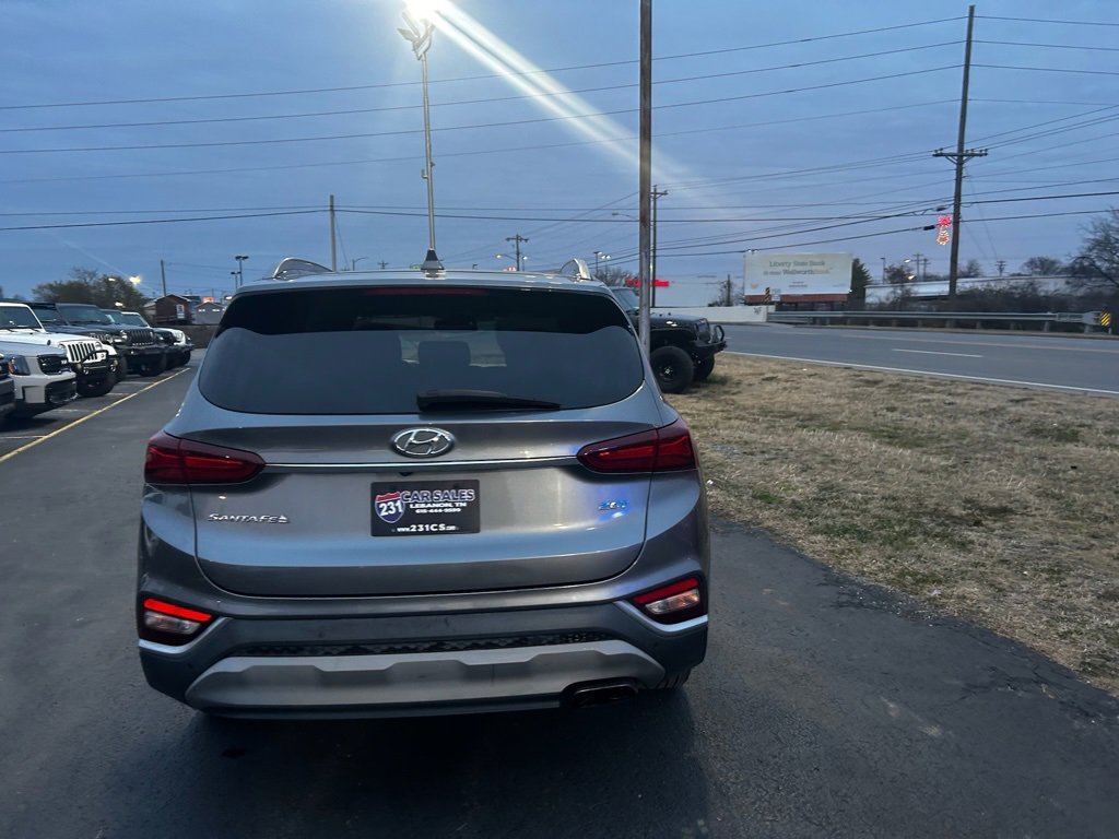 Used 2019 Hyundai Santa Fe Limited image 4
