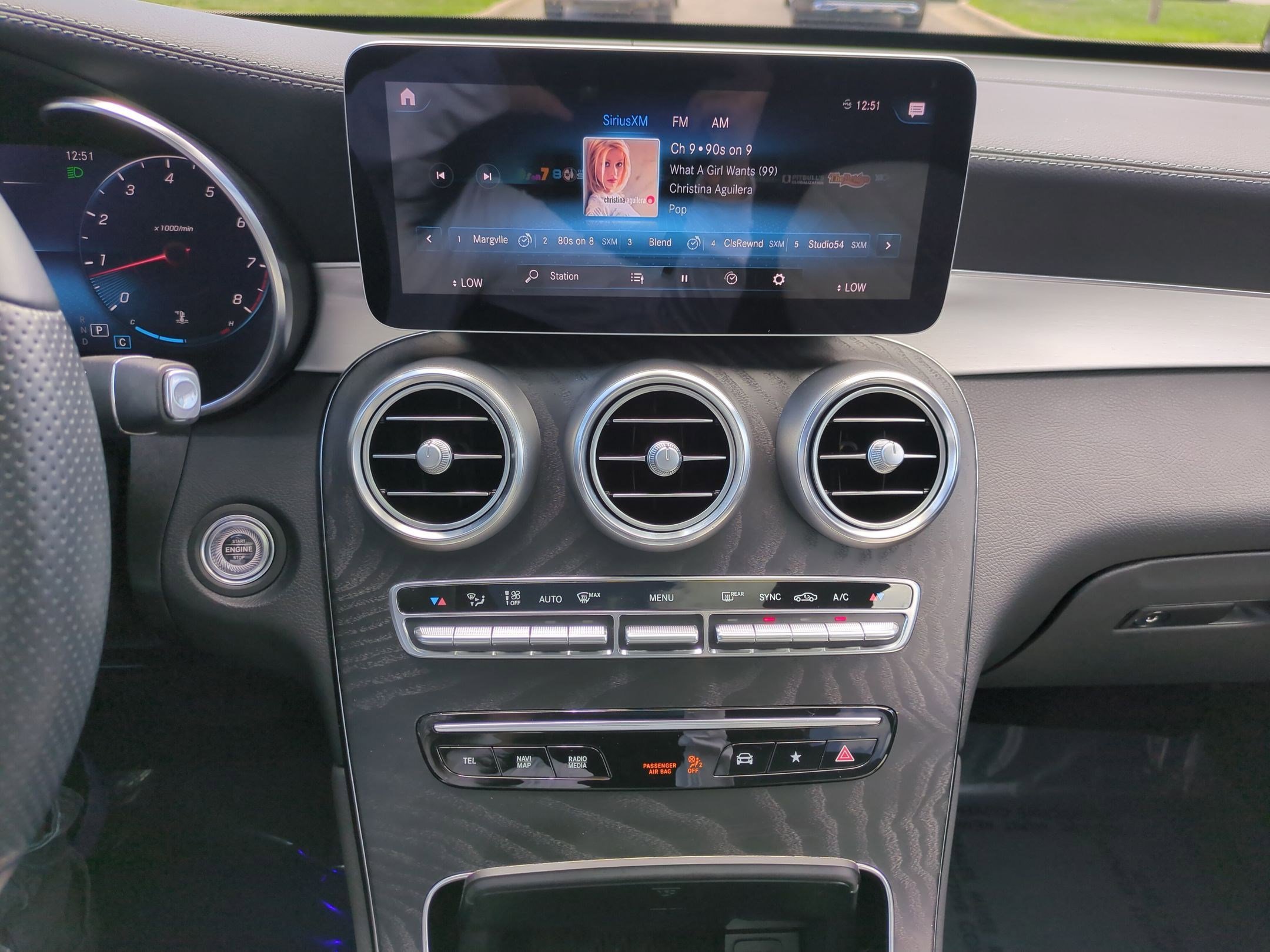 Used 2020 Mercedes-Benz GLC 300 4MATIC image 22