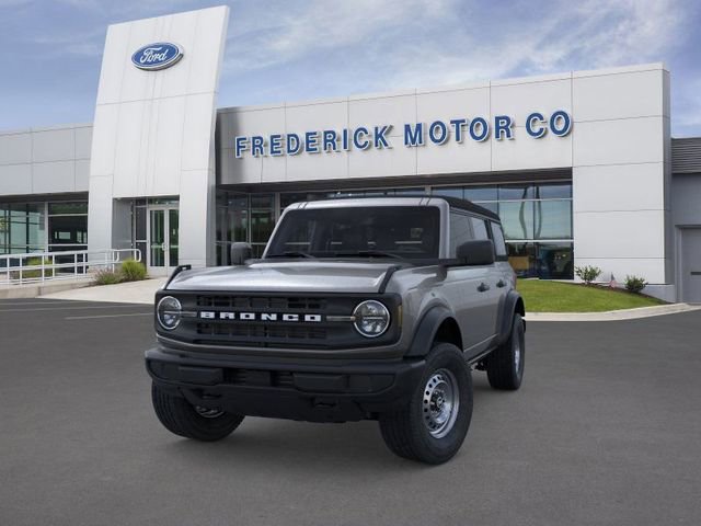 New 2025 Ford Bronco 4-Door image 2