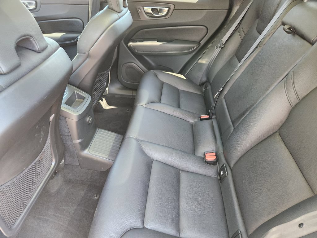 Used 2023 Volvo XC60 T8 Plus AWD/4WD image 19