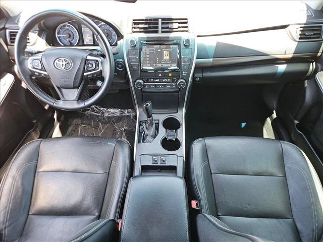 Used 2017 Toyota Camry XLE w/ Moonroof Package FWD image 23