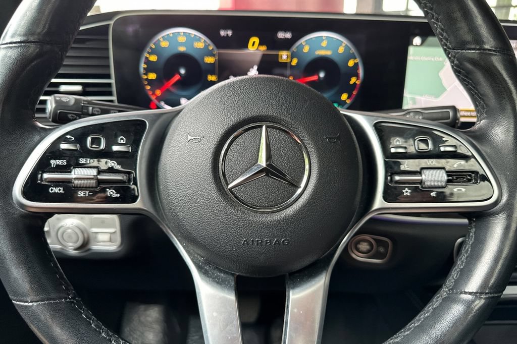Used 2022 Mercedes-Benz GLS 450 4MATIC image 25