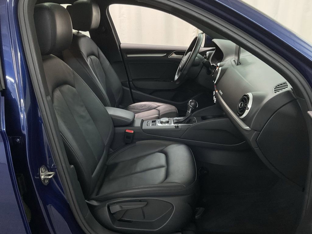 Used 2016 Audi A3 2.0T Premium image 27