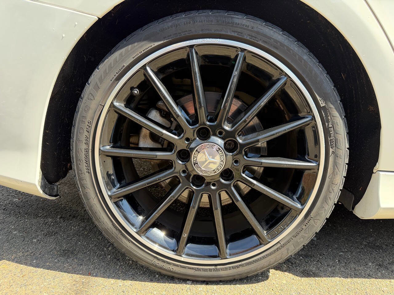 Used 2015 Mercedes-Benz CLA 250 image 33