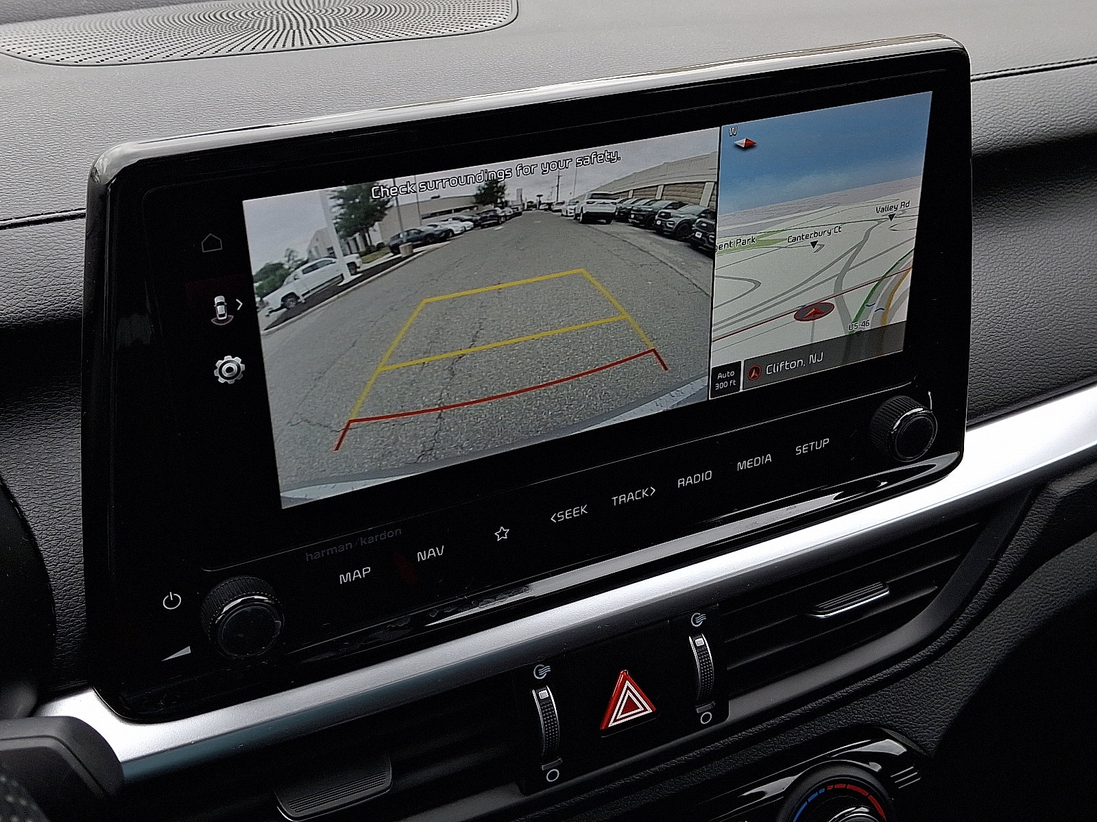 Used 2023 Kia Forte GT-Line w/ GT-Line Premium Package image 19