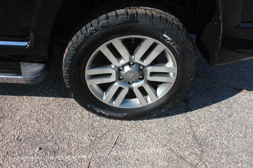 Used 2010 Toyota 4Runner Limited RWD image 56