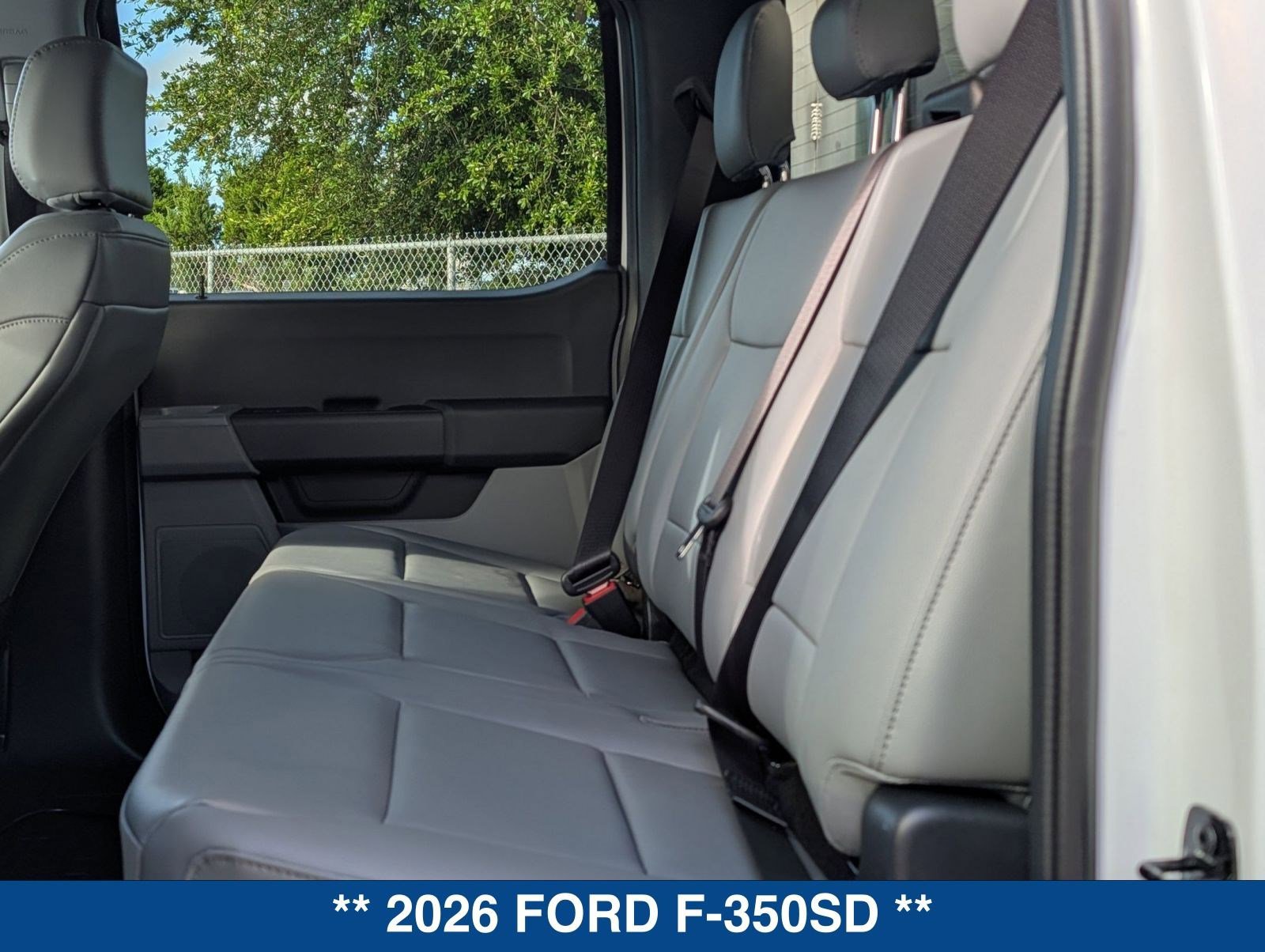 New 2026 Ford F350 XL w/ XL Chrome Package RWD image 17