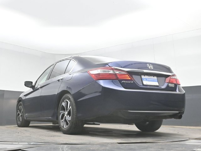 Used 2016 Honda Accord LX image 31