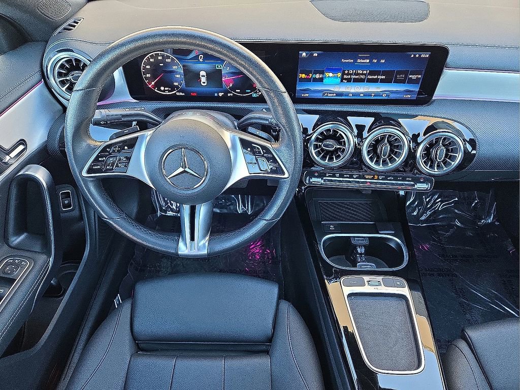 Used 2025 Mercedes-Benz CLA 250 image 18