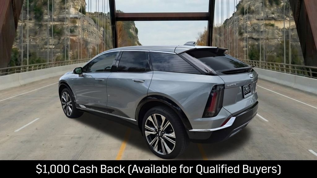 New 2026 Cadillac Optiq Luxury 2 w/ LPO, Floor Liner Package AWD/4WD image 8