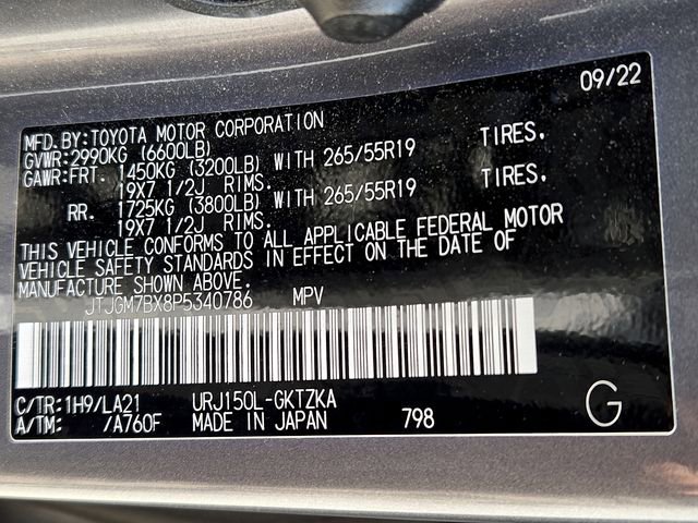 Used 2023 Lexus GX 460 Luxury w/ Accessory Package image 30