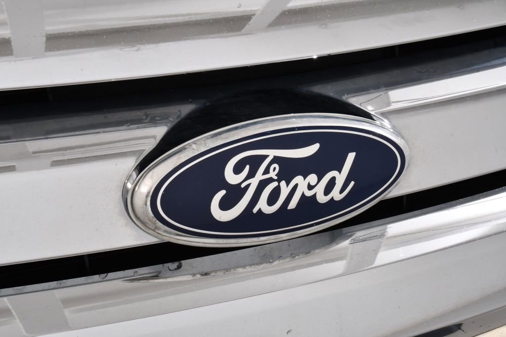 Used 2010 Ford Fusion SEL image 21