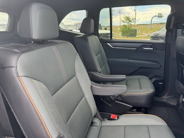 Certified 2026 GMC Acadia AT4 w/ LPO, Floor Liner Package AWD/4WD image 28