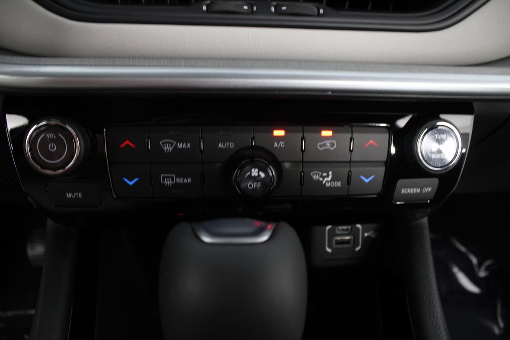 New 2026 Jeep Compass Limited AWD/4WD image 6