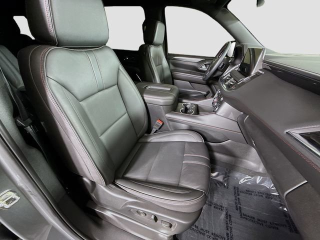 Used 2024 Chevrolet Suburban RST w/ Luxury Package image 29