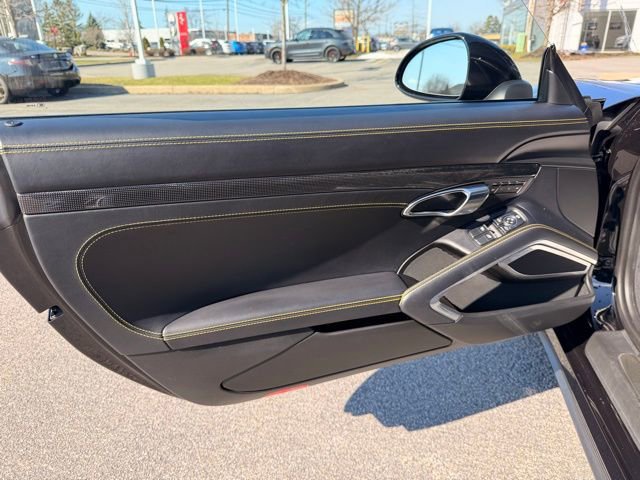 Used 2015 Porsche 911 Turbo S image 13