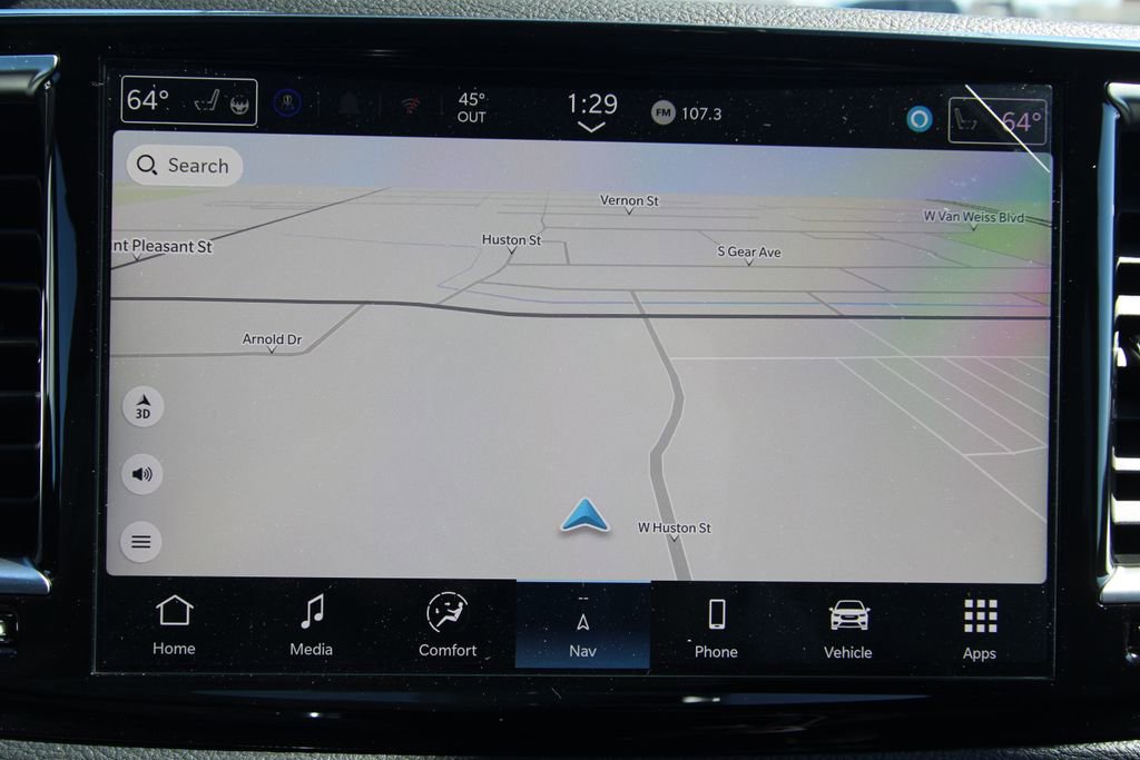 New 2026 Chrysler Pacifica Limited image 32