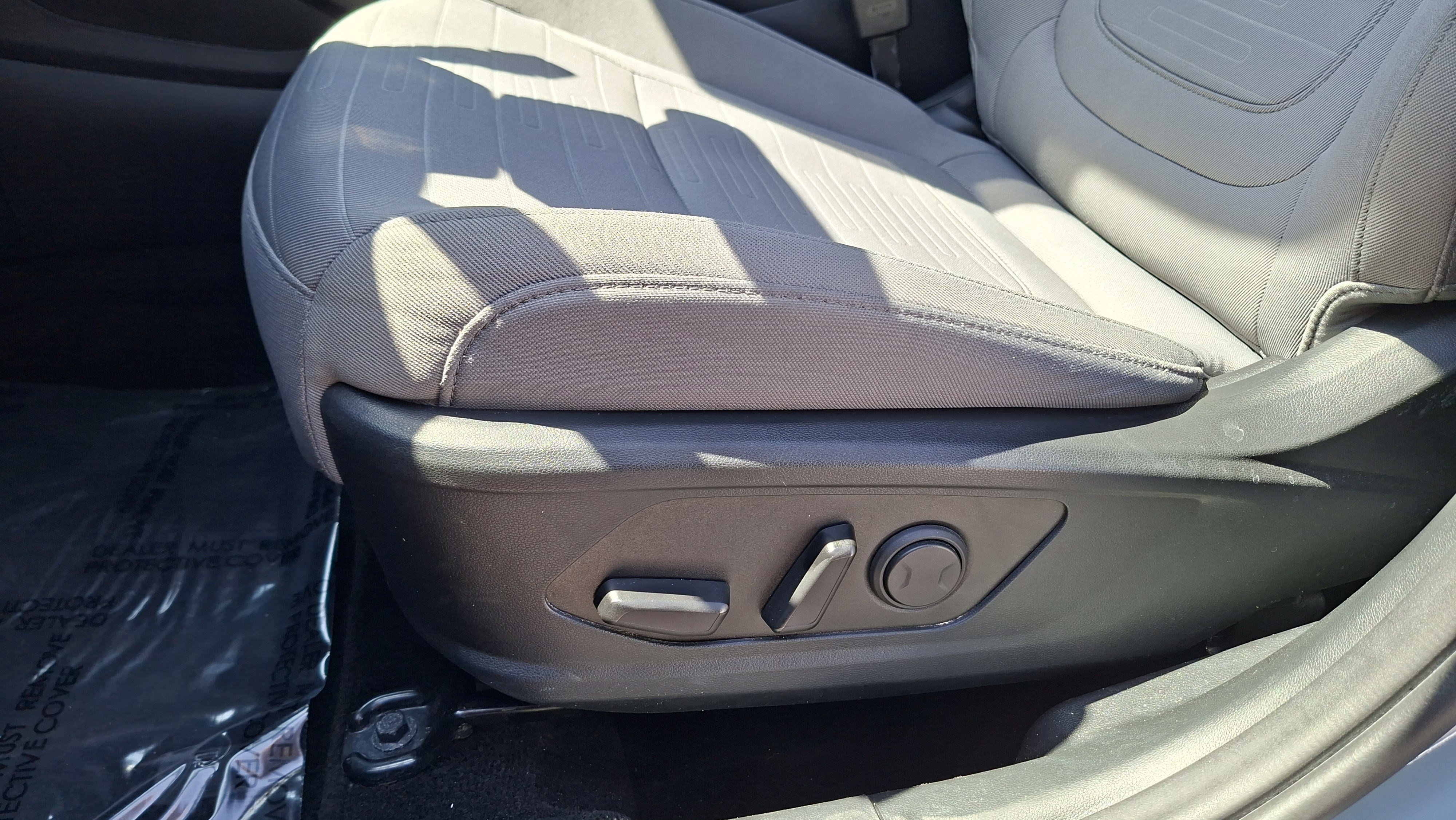 Used 2022 Hyundai Santa Cruz SEL AWD/4WD image 18
