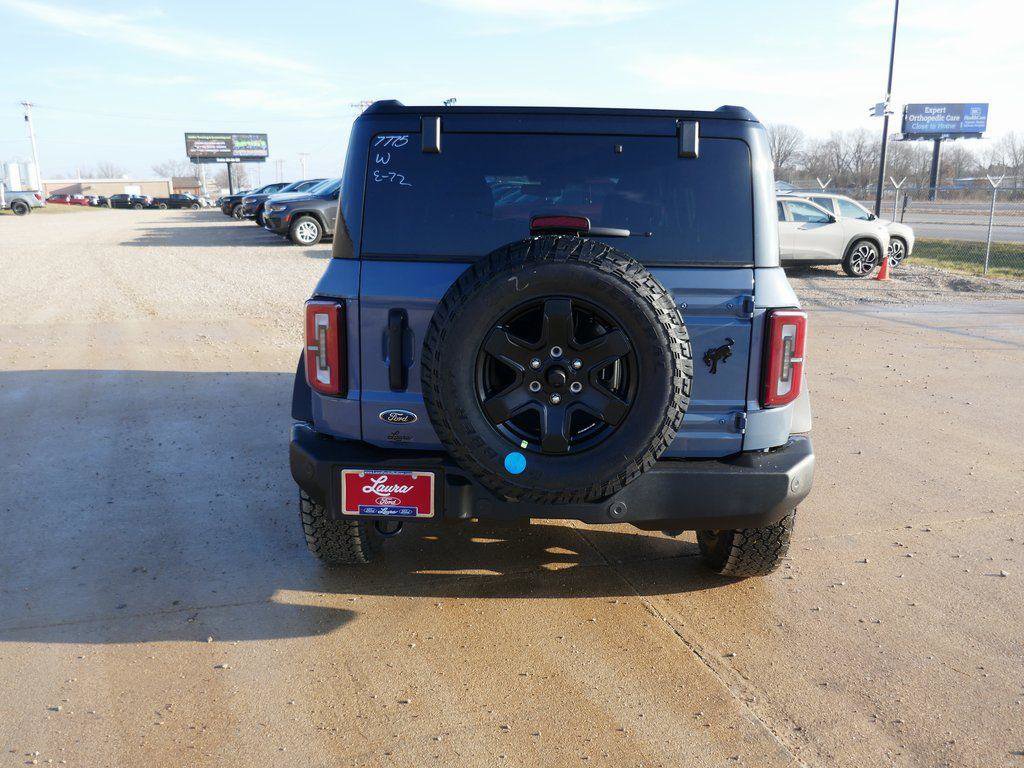 New 2025 Ford Bronco Outer Banks image 6