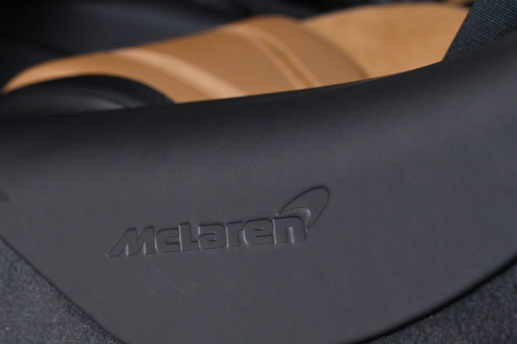 New 2027 McLaren 750S Spider image 23