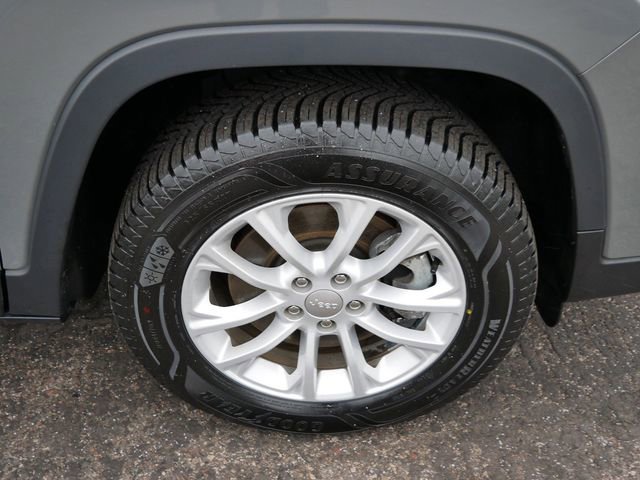 Used 2022 Jeep Cherokee Latitude Lux image 7