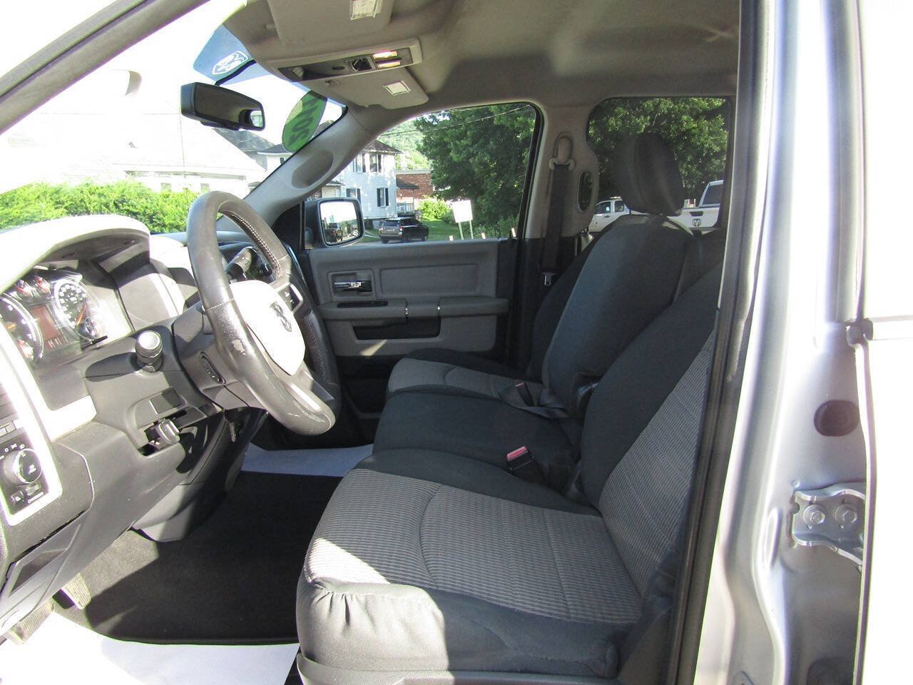 Used 2011 RAM 1500 Outdoorsman AWD/4WD image 12