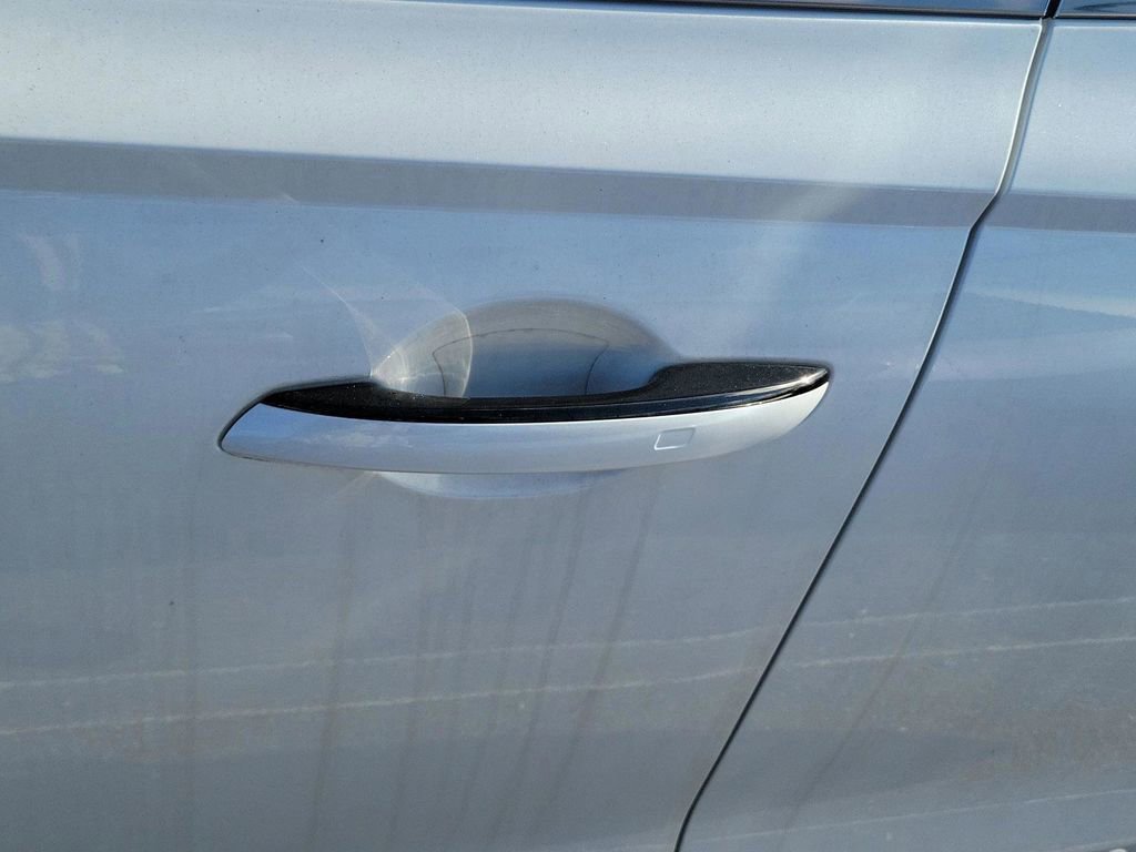 Used 2025 Genesis GV70 3.5T Sport w/ Sport Advanced Package image 5