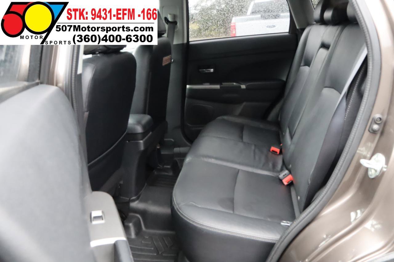 Used 2018 Mitsubishi Outlander Sport SEL AWD/4WD image 14