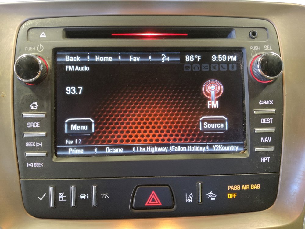 Used 2016 GMC Acadia Denali image 25