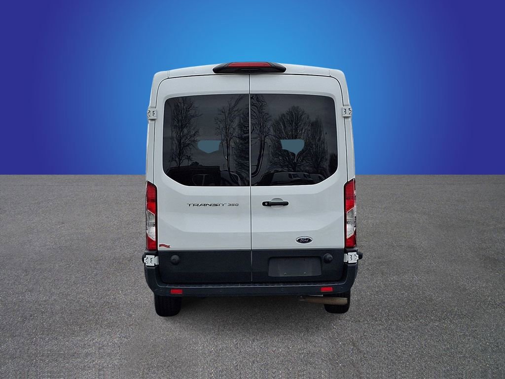 Used 2024 Ford Transit 350 XLT RWD image 5