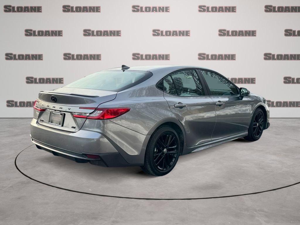 Used 2025 Toyota Camry SE w/ Multimedia Upgrade Package image 5