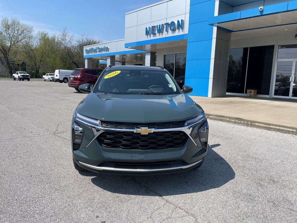 New 2026 Chevrolet Trax LT w/ Driver Confidence Package image 2