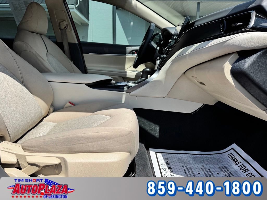 Used 2023 Toyota Camry LE FWD image 40