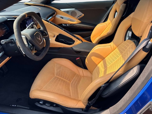 Used 2020 Chevrolet Corvette Stingray Premium Cpe w/ 3LT Preferred Equipment Group RWD image 15
