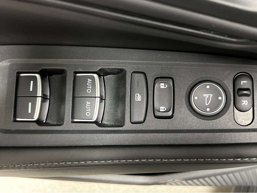 Used 2024 Honda Accord Sport image 40
