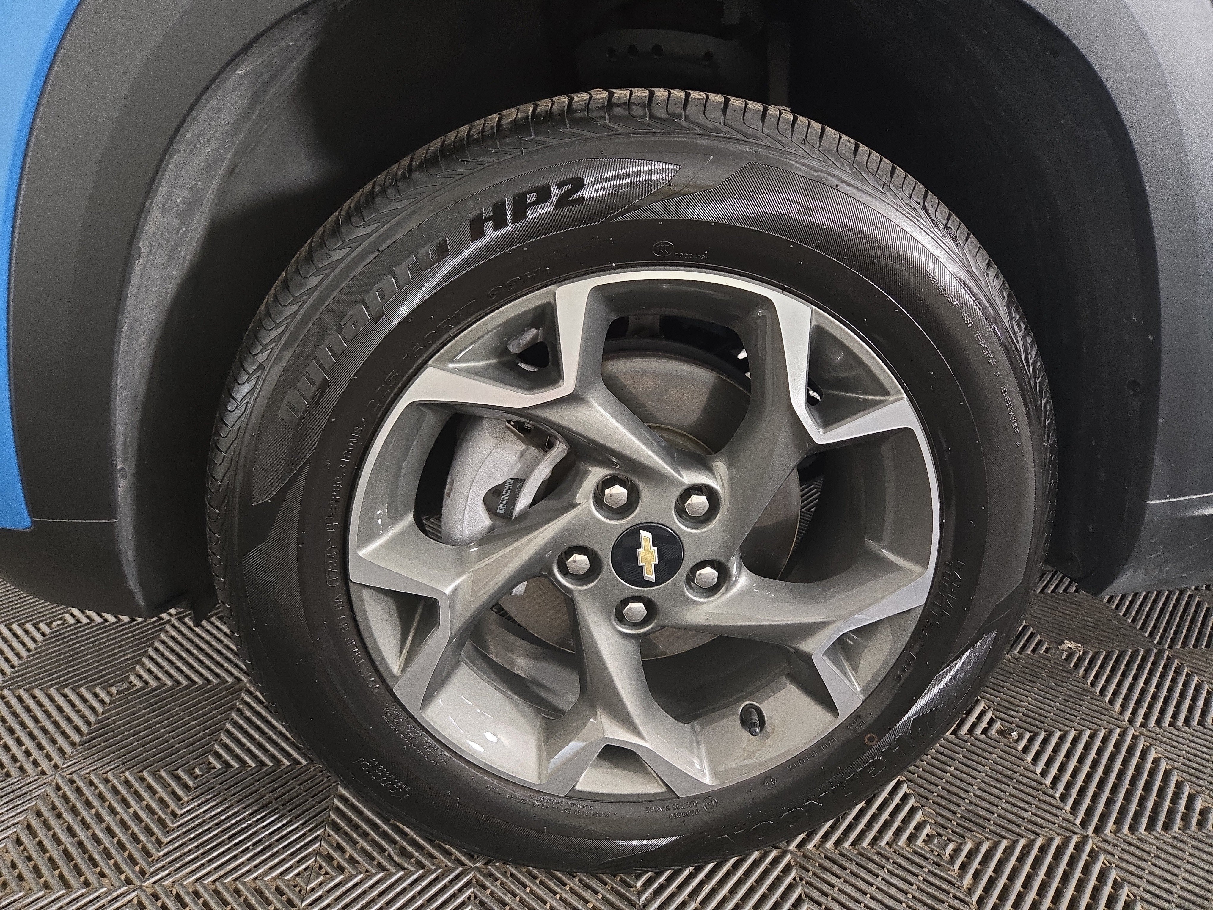 Used 2025 Chevrolet Trax LT w/ LT Convenience Package FWD image 33
