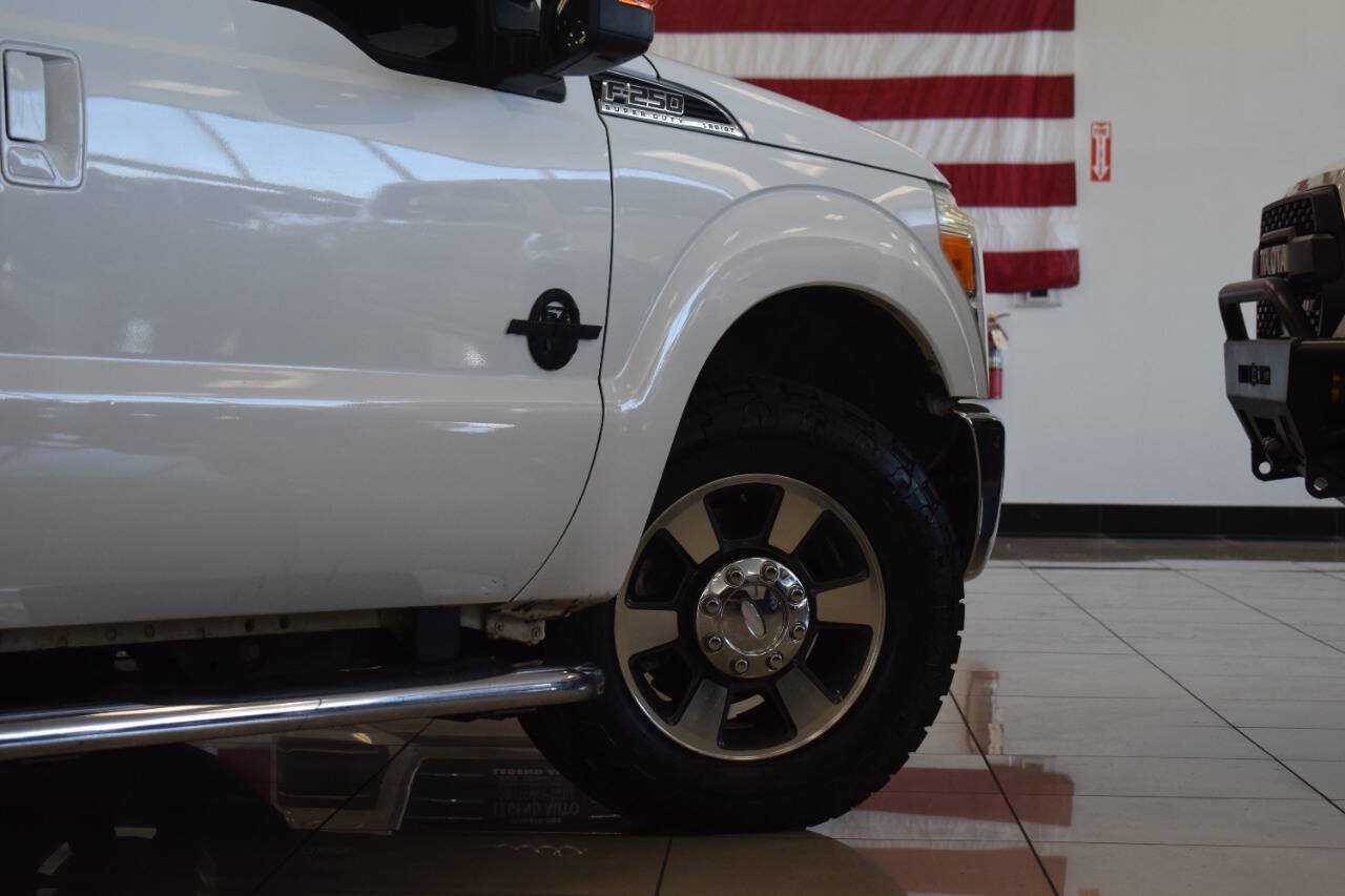 Used 2011 Ford F250 Lariat w/ Lariat Interior Pkg RWD image 31