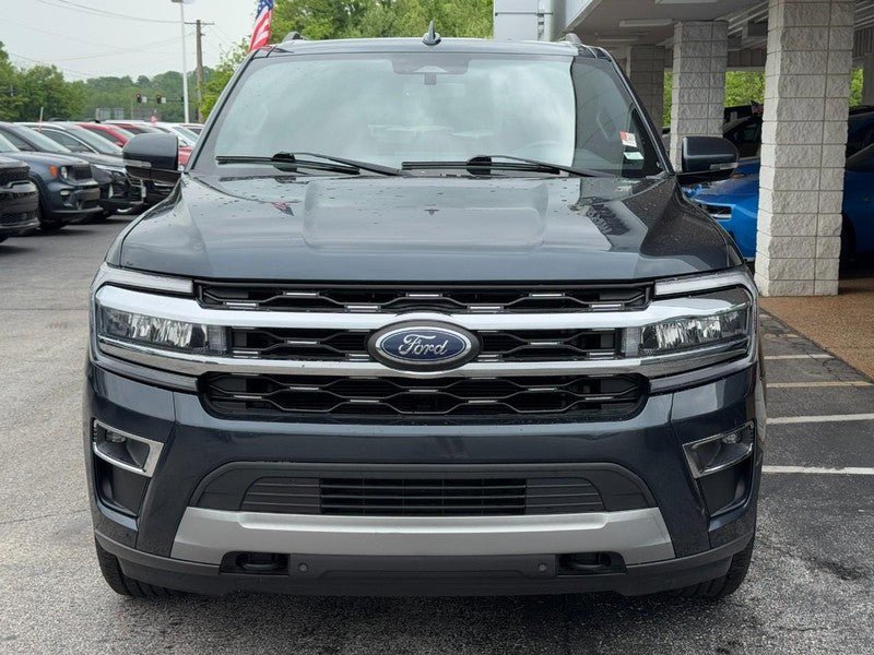Used 2023 Ford Expedition Limited AWD/4WD image 9