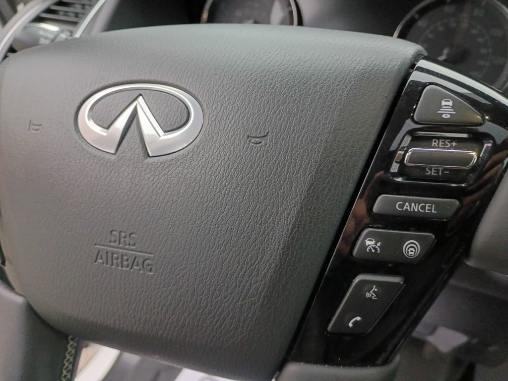 Used 2024 INFINITI QX80 Premium Select w/ Cargo Package image 28