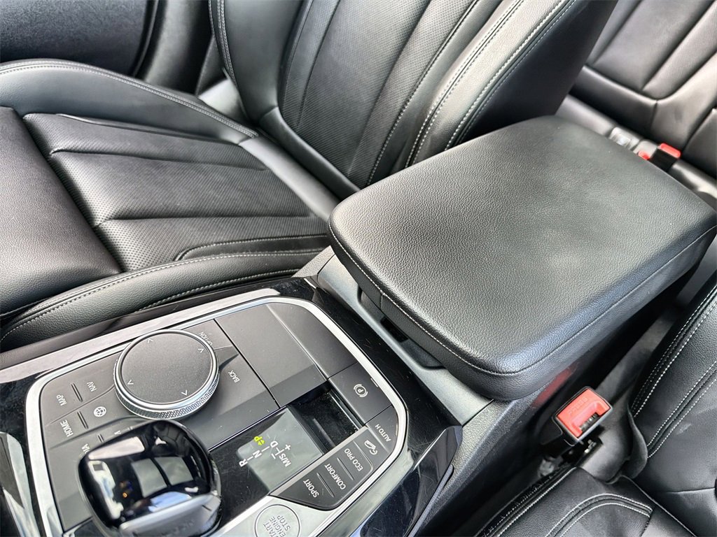 Used 2024 BMW X3 xDrive30i w/ Premium Essential Package image 23