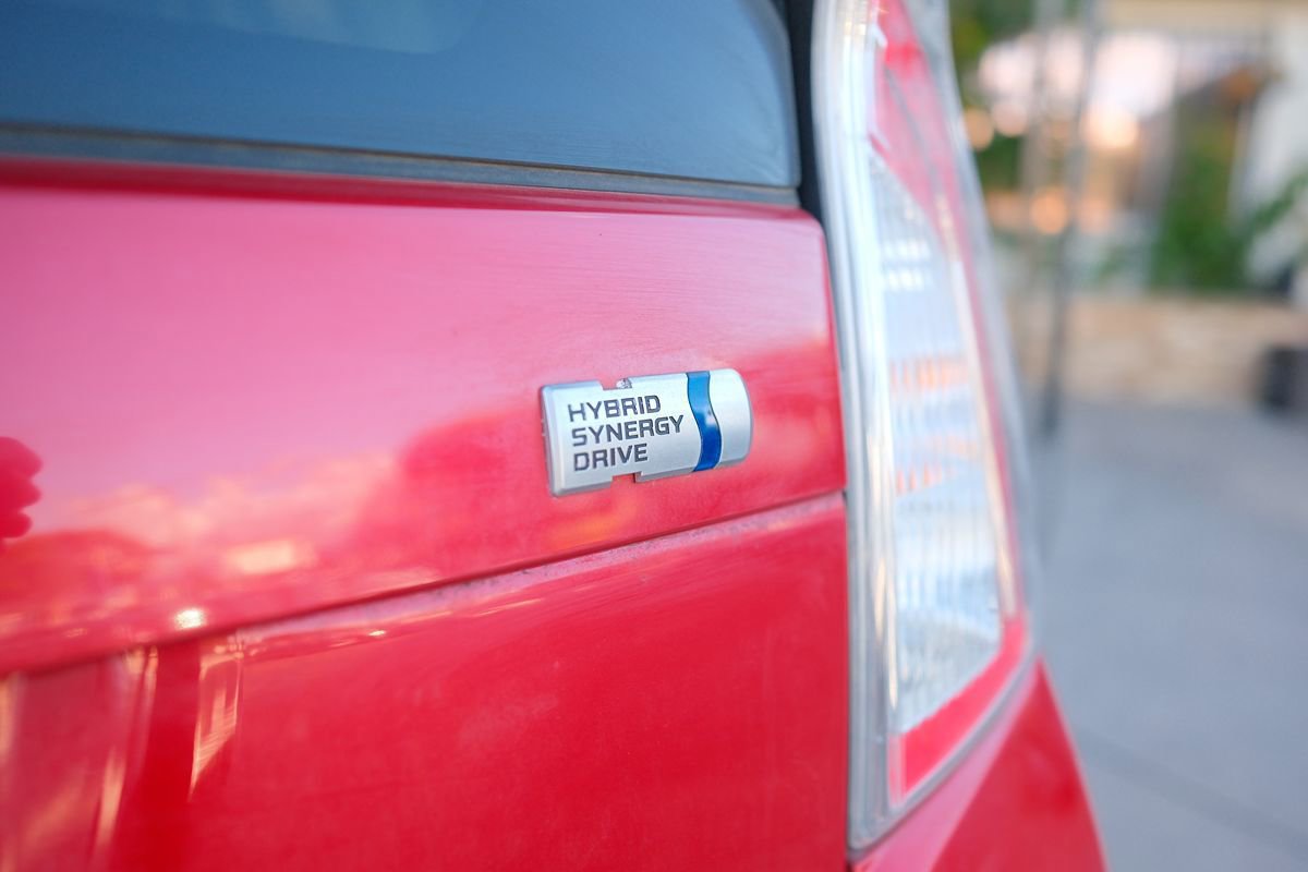Used 2012 Toyota Prius Four FWD image 17